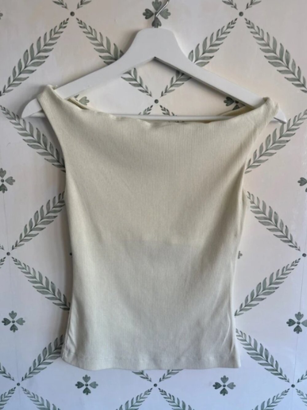 Zara draped shoulder elasticated top